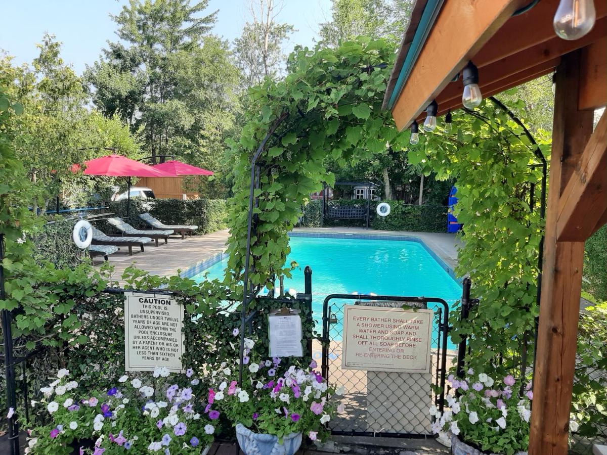 Blue Moon Motel Niagara Falls Ngoại thất bức ảnh
