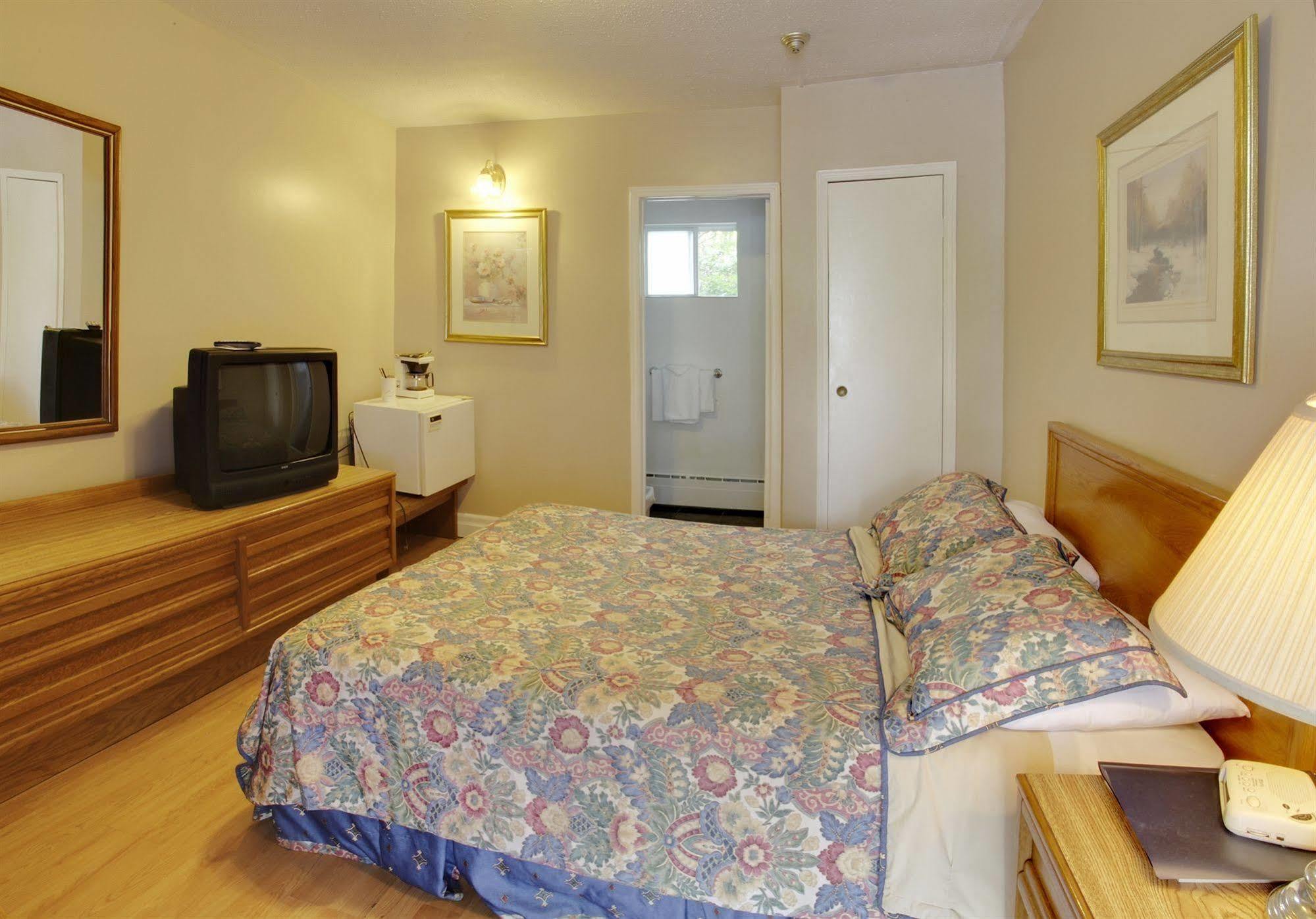 Blue Moon Motel Niagara Falls Ngoại thất bức ảnh